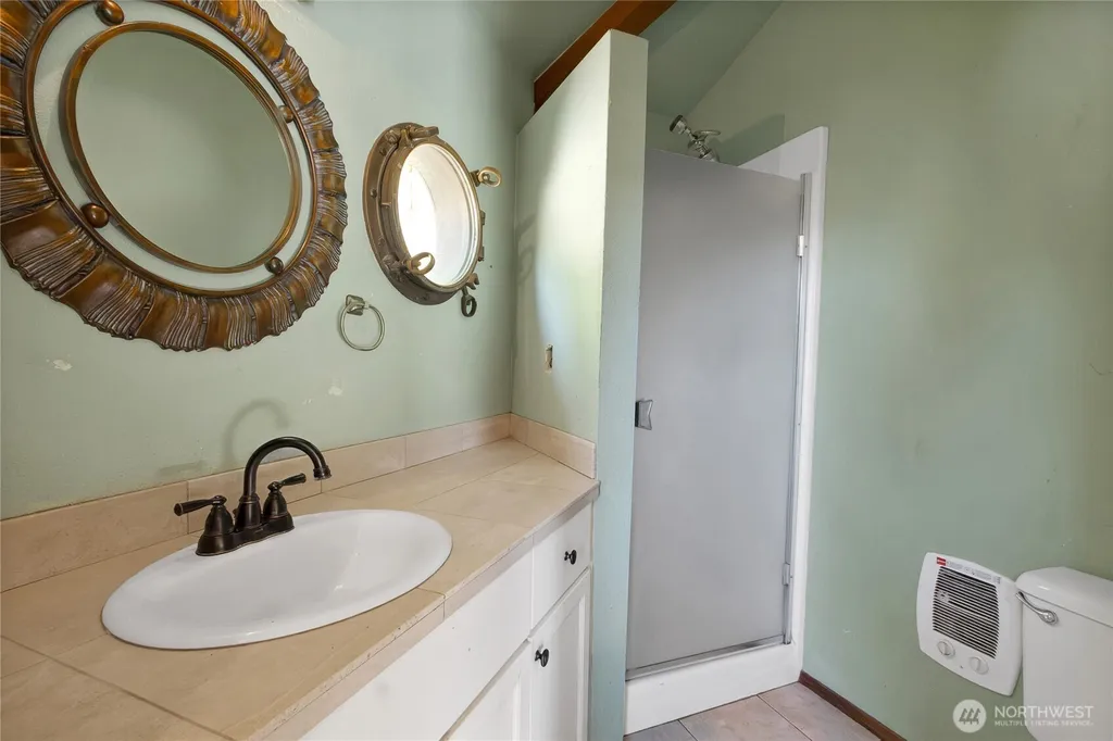 4320 Shore Drive NW Gig Harbor WA 98335