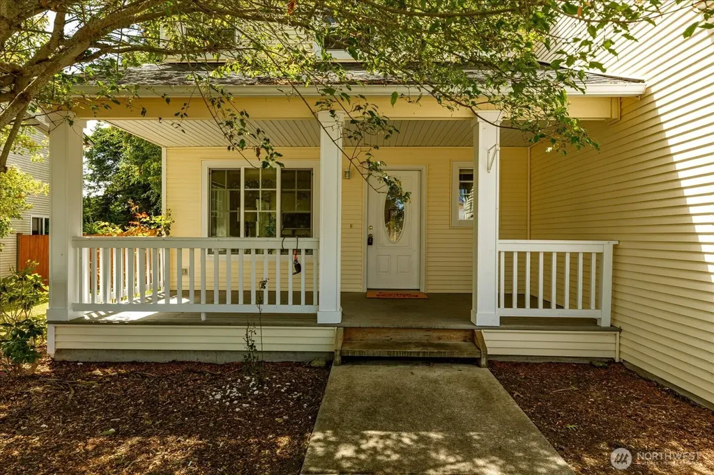 685 SW 1st Avenue Oak Harbor WA 98277