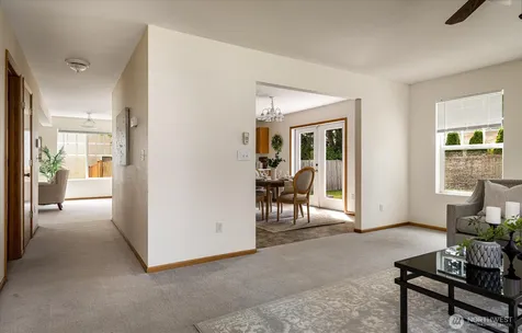 685 SW 1st Avenue Oak Harbor WA 98277