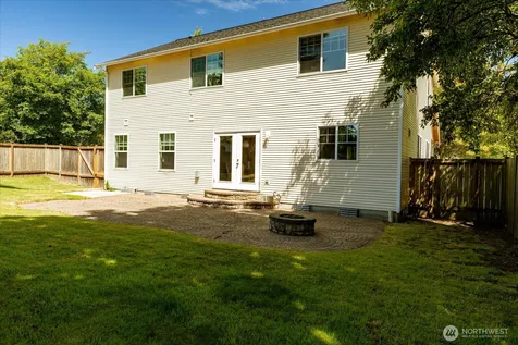 685 SW 1st Avenue Oak Harbor WA 98277