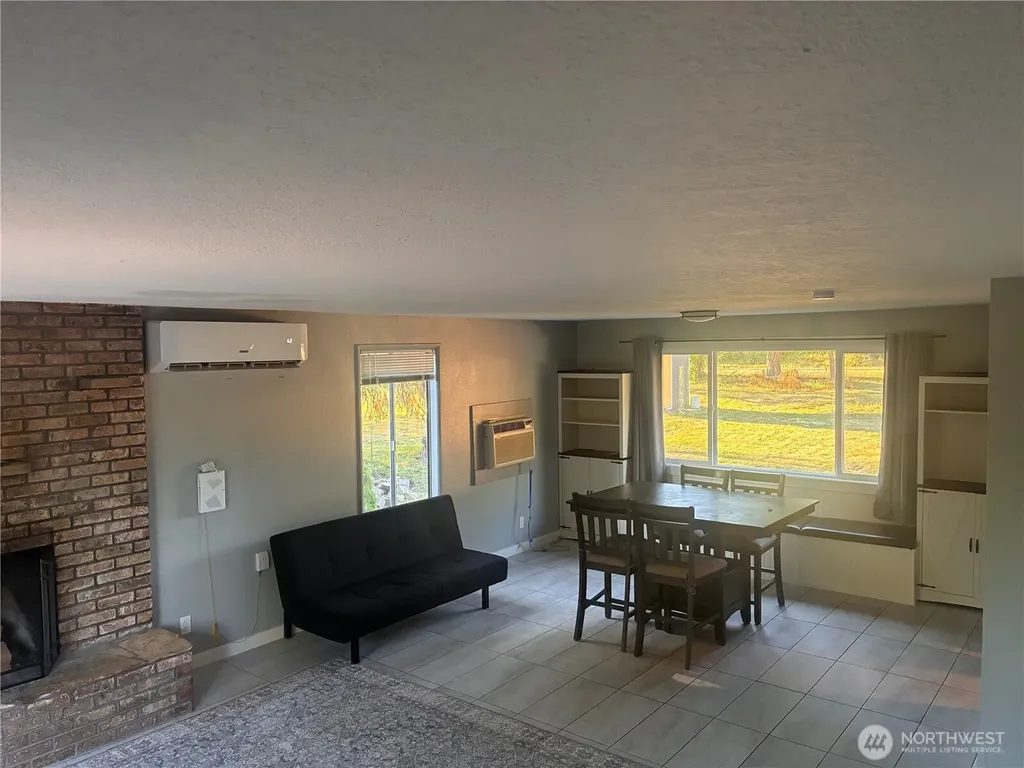 243 Limmer Road Winlock WA 98596