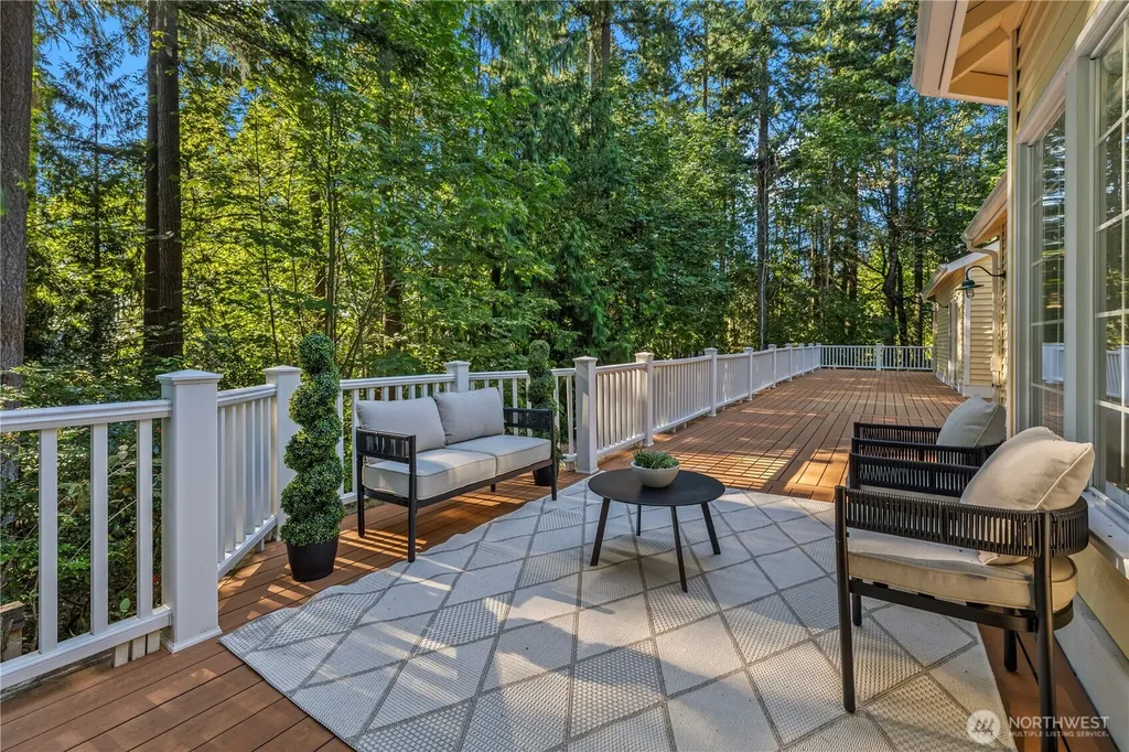 12385 166th Court NE Redmond WA 98052