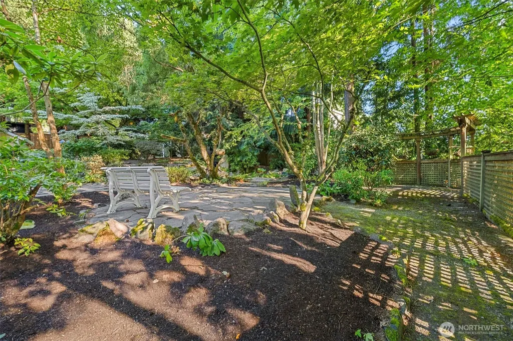 12385 166th Court NE Redmond WA 98052