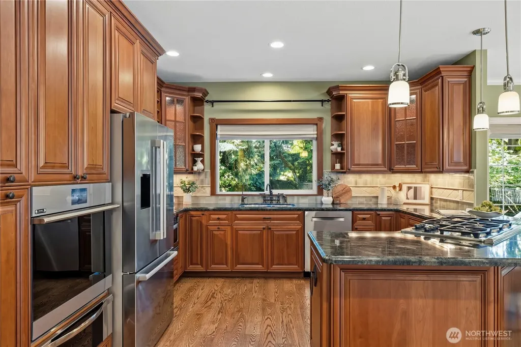 12385 166th Court NE Redmond WA 98052