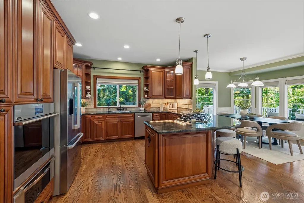 12385 166th Court NE Redmond WA 98052