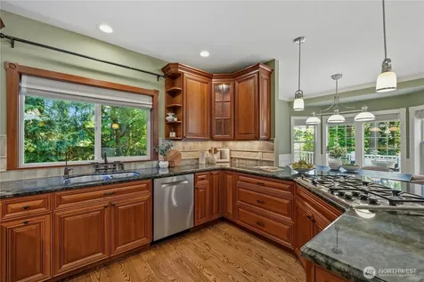 12385 166th Court NE Redmond WA 98052