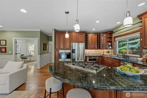 12385 166th Court NE Redmond WA 98052