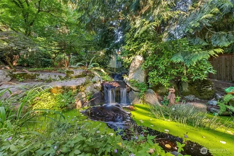 12385 166th Court NE Redmond WA 98052