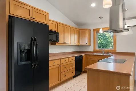 308 Washington Street Winthrop WA 98862