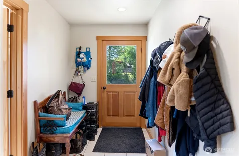 308 Washington Street Winthrop WA 98862