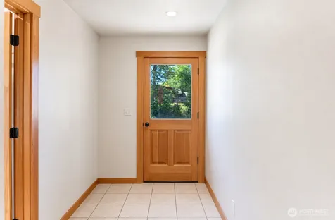 308 Washington Street Winthrop WA 98862