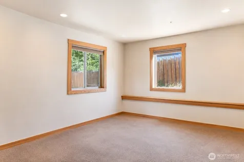 308 Washington Street Winthrop WA 98862