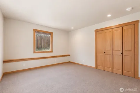 308 Washington Street Winthrop WA 98862
