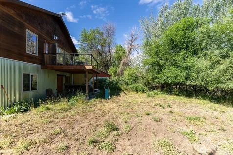 308 Washington Street Winthrop WA 98862
