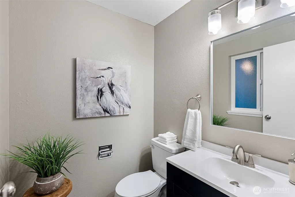 2356 Red Spruce Drive SE Port Orchard WA 98366