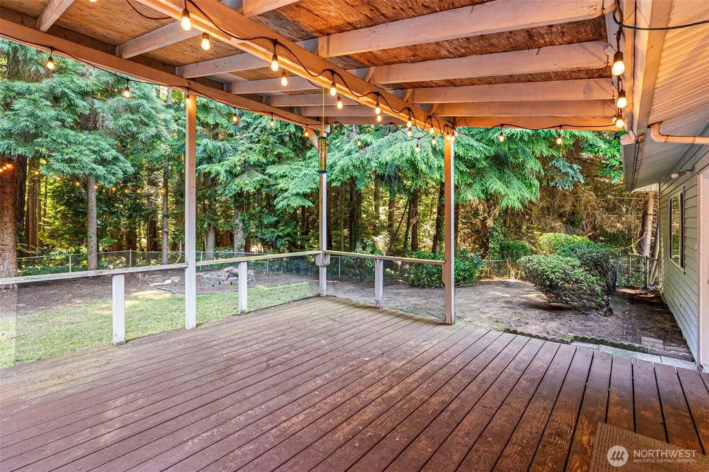 2356 Red Spruce Drive SE Port Orchard WA 98366