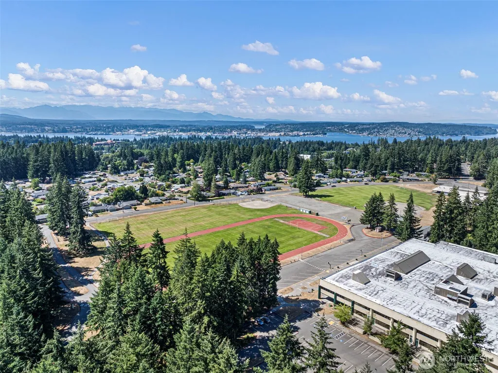 2356 Red Spruce Drive SE Port Orchard WA 98366