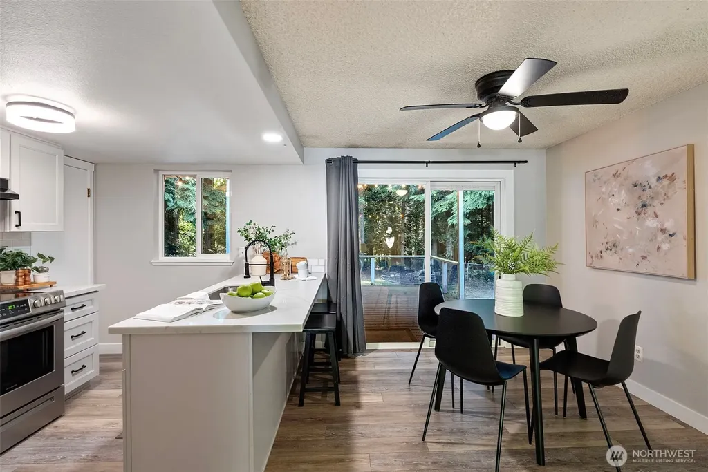 2356 Red Spruce Drive SE Port Orchard WA 98366