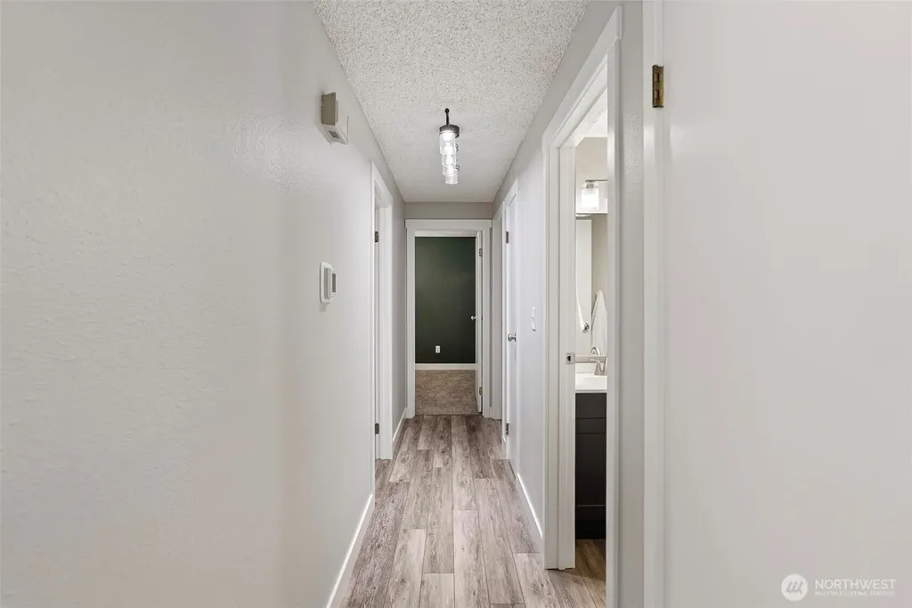 2356 Red Spruce Drive SE Port Orchard WA 98366