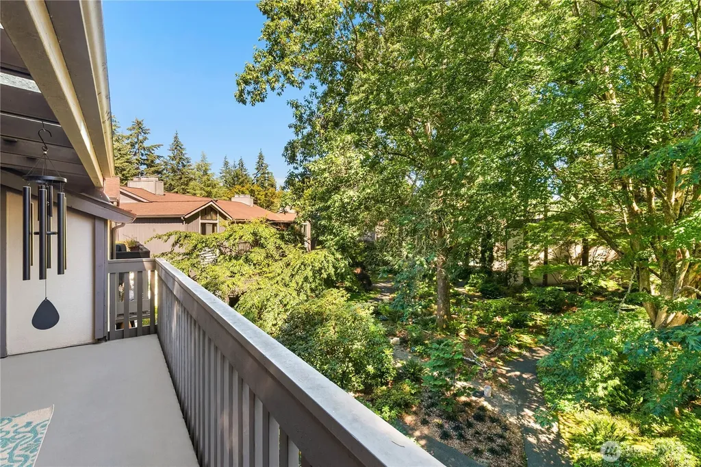 1518 NE 140th Street Seattle WA 98125