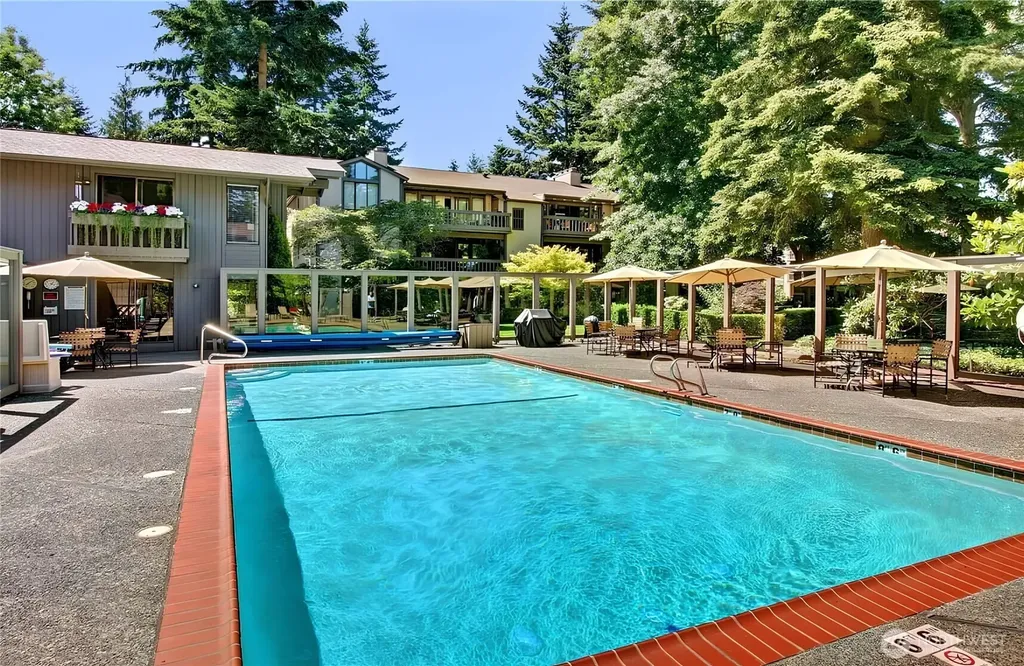 1518 NE 140th Street Seattle WA 98125