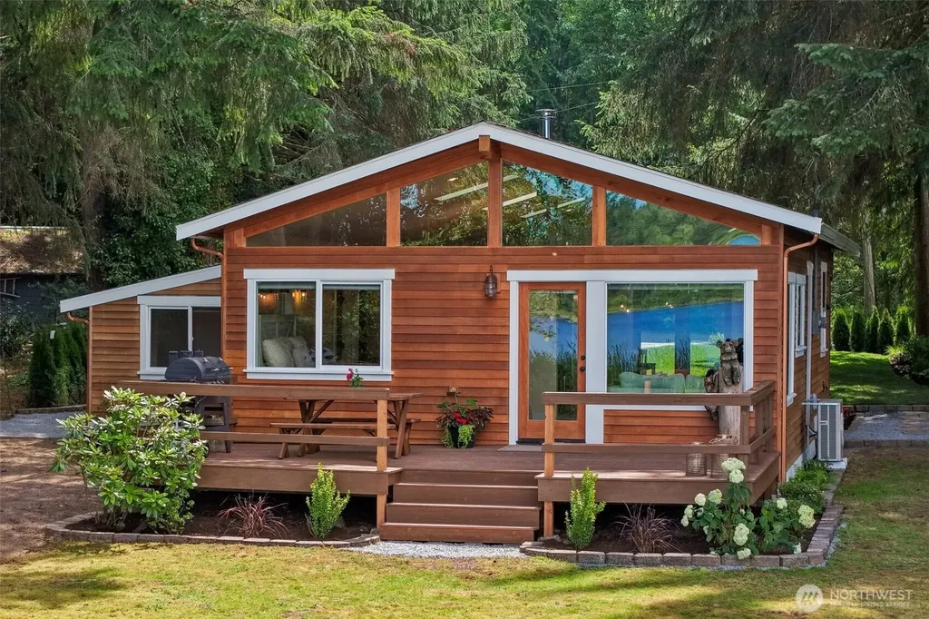 5631 99th Avenue NE Lake Stevens WA 98258