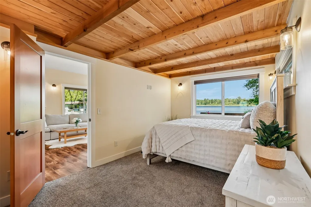 5631 99th Avenue NE Lake Stevens WA 98258