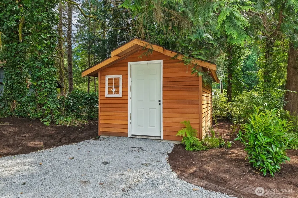 5631 99th Avenue NE Lake Stevens WA 98258