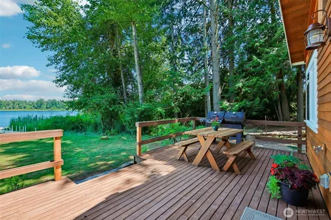 5631 99th Avenue NE Lake Stevens WA 98258