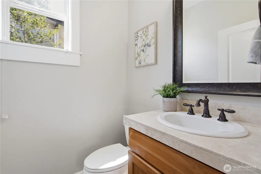 10135 NE 62nd Street Kirkland WA 98033