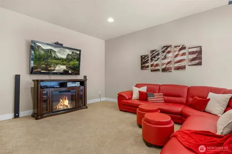 3329 282nd Street NE Arlington WA 98223