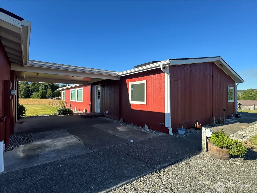 7828 Meridian Road SE Olympia WA 98513
