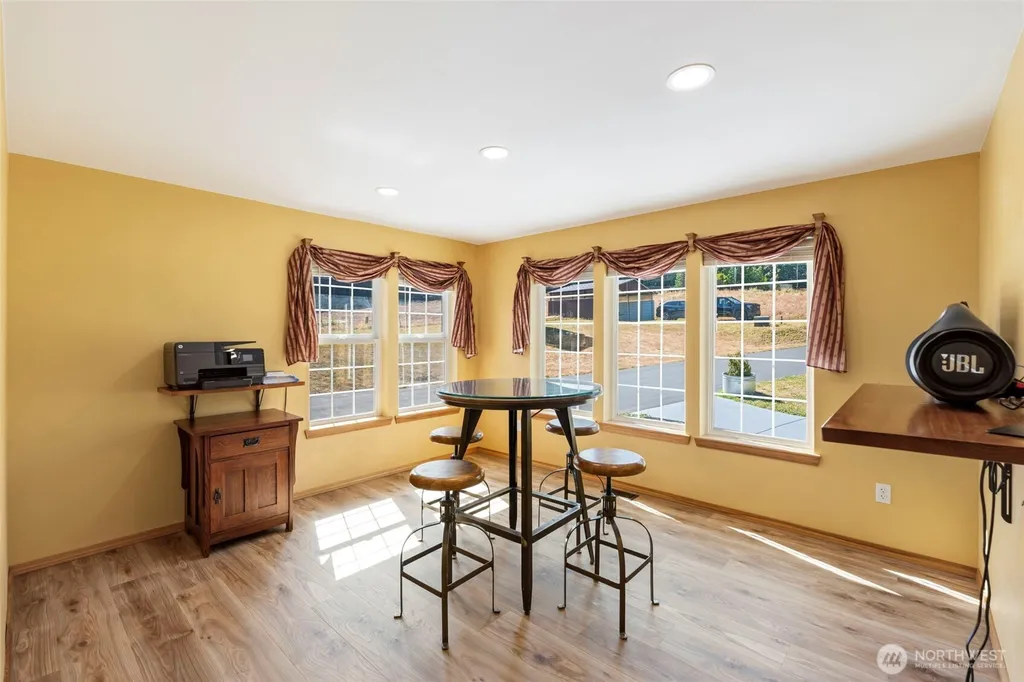 154 Budgett Lane Chehalis WA 98532