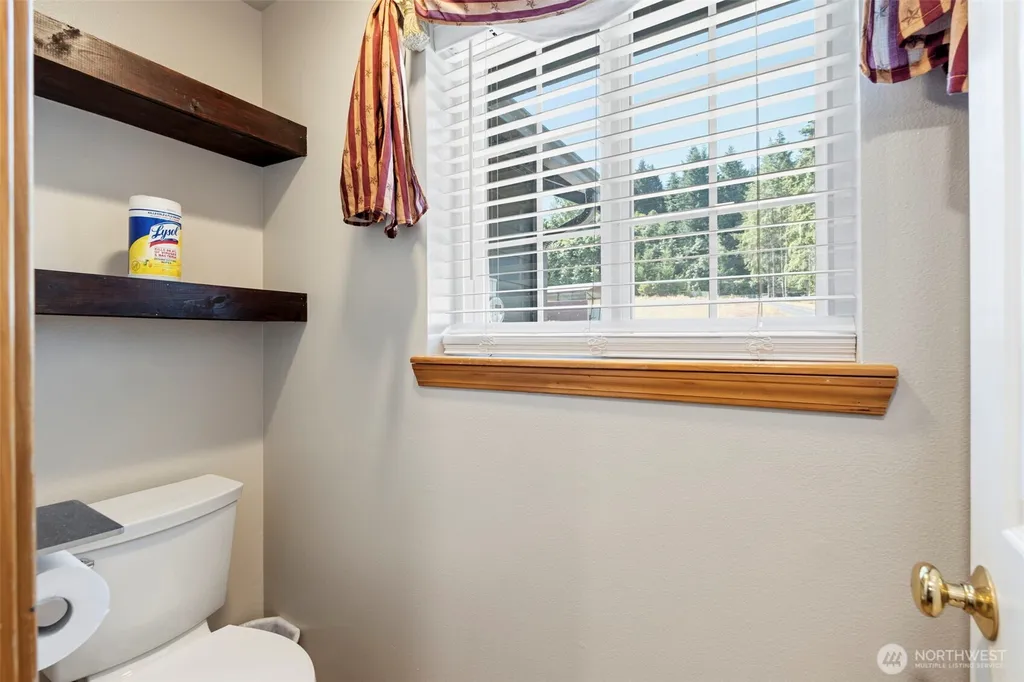 154 Budgett Lane Chehalis WA 98532