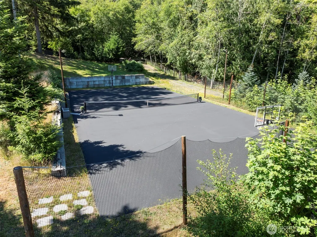 154 Budgett Lane Chehalis WA 98532