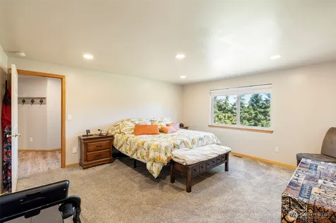 154 Budgett Lane Chehalis WA 98532