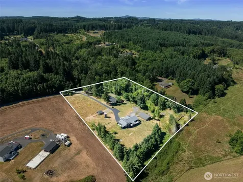 154 Budgett Lane Chehalis WA 98532