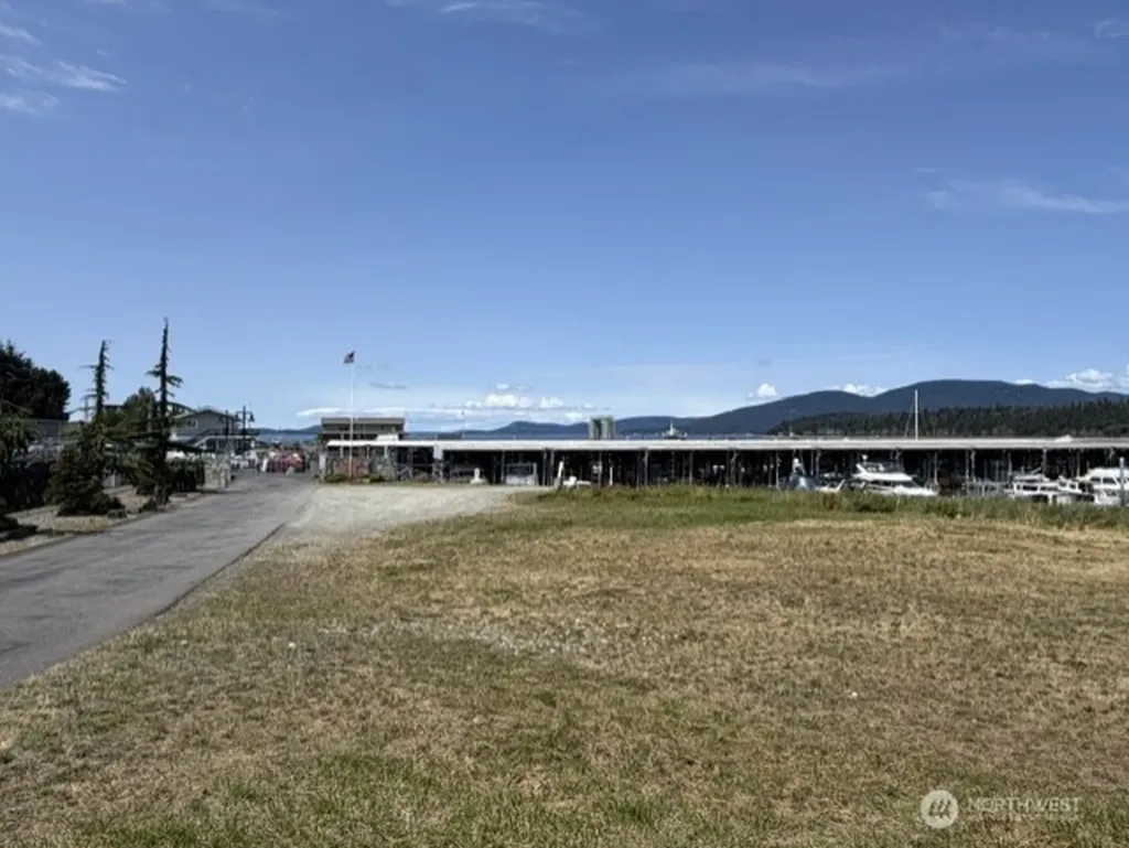 1600 5th Street Anacortes WA 98221