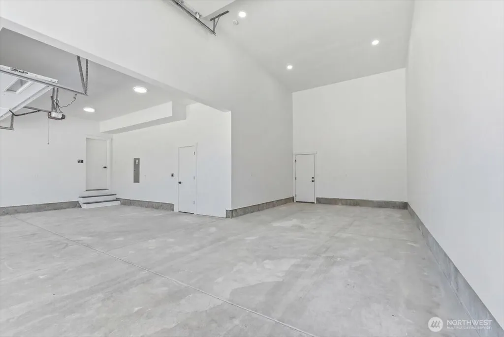 4322 60th Street E Tacoma WA 98443
