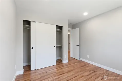 4322 60th Street E Tacoma WA 98443
