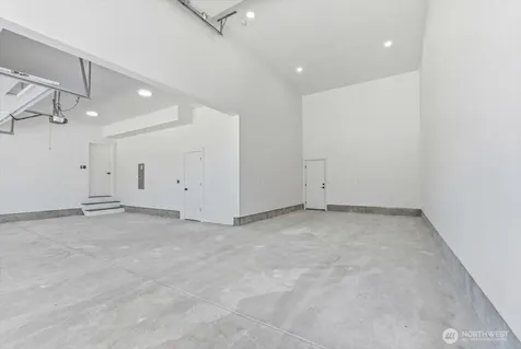 4322 60th Street E Tacoma WA 98443