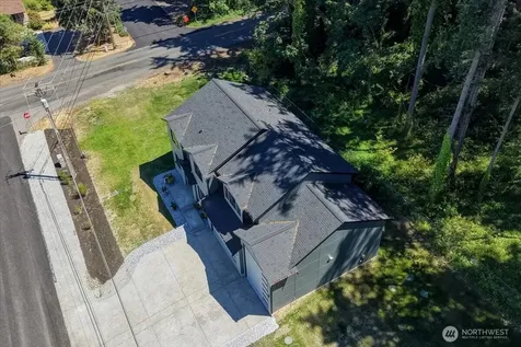 4322 60th Street E Tacoma WA 98443