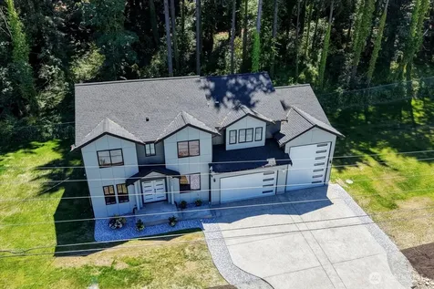 4322 60th Street E Tacoma WA 98443
