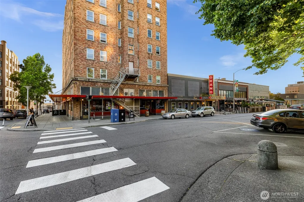 300 W Champion Street Bellingham WA 98225
