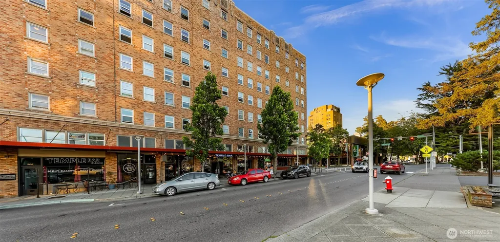 300 W Champion Street Bellingham WA 98225