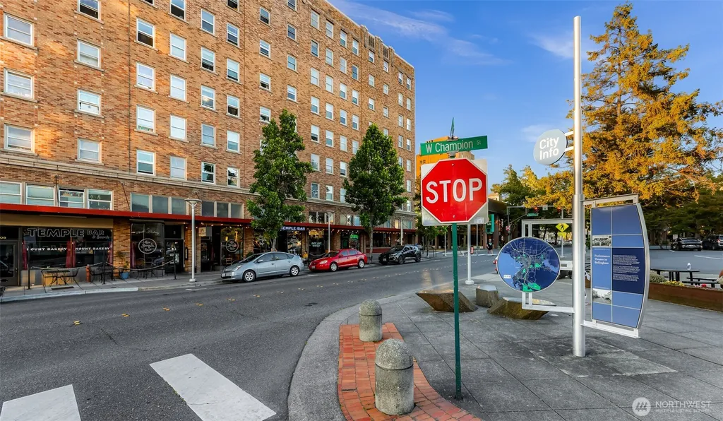 300 W Champion Street Bellingham WA 98225