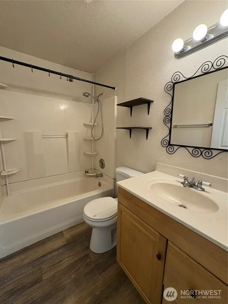 12006 218th Avenue Ct E Bonney Lake WA 98391