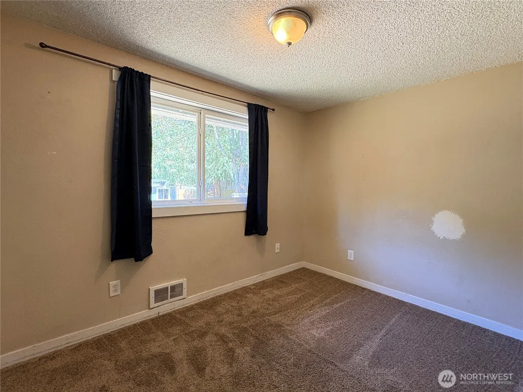 12006 218th Avenue Ct E Bonney Lake WA 98391