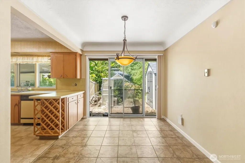 401 Barr Drive Kelso WA 98626
