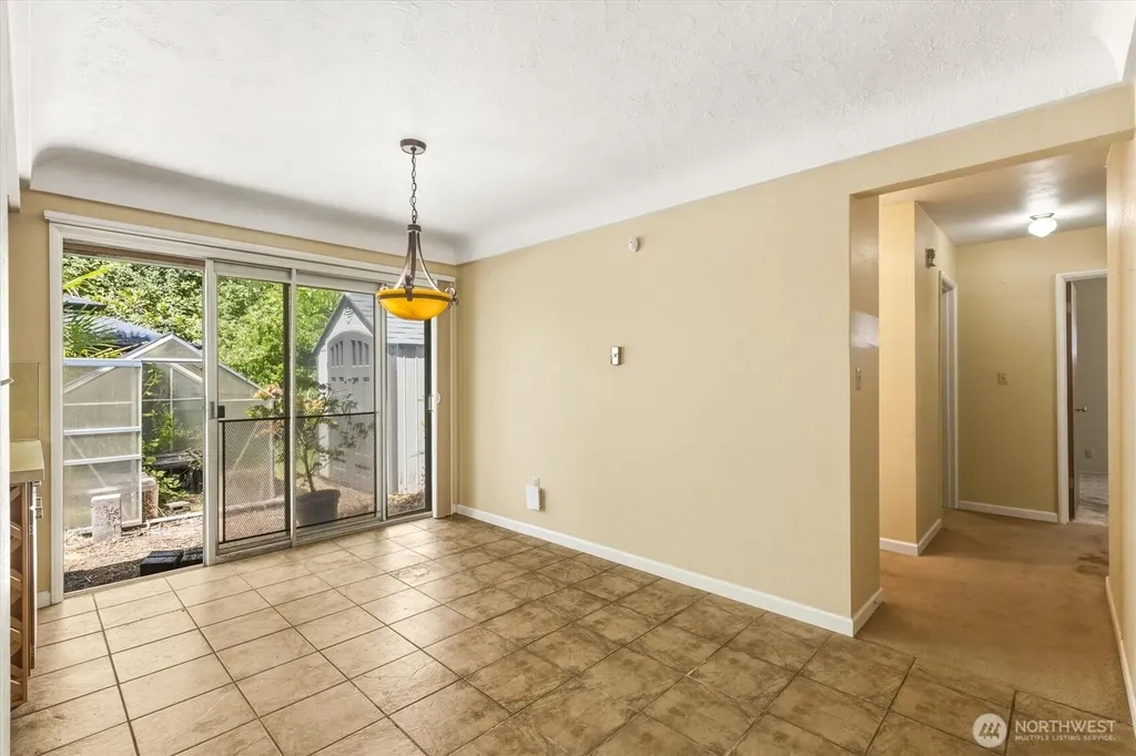 401 Barr Drive Kelso WA 98626